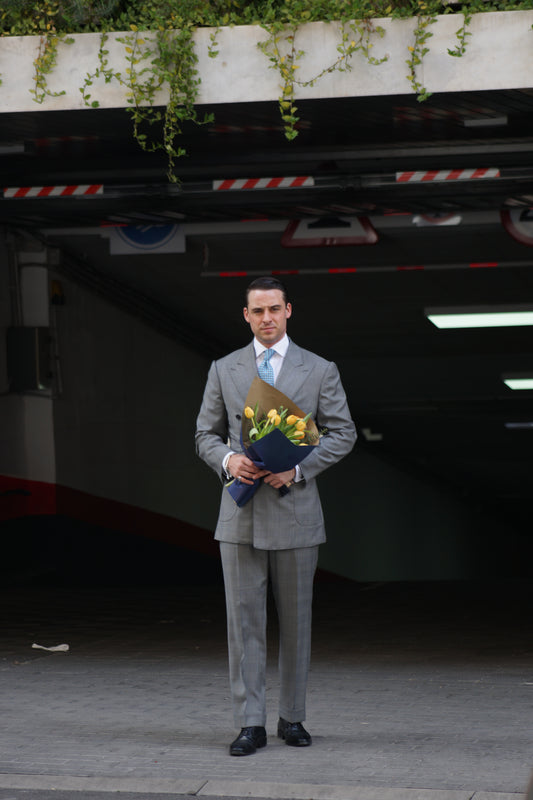 TRAJE PRÍNCIPE DE GALES REDA