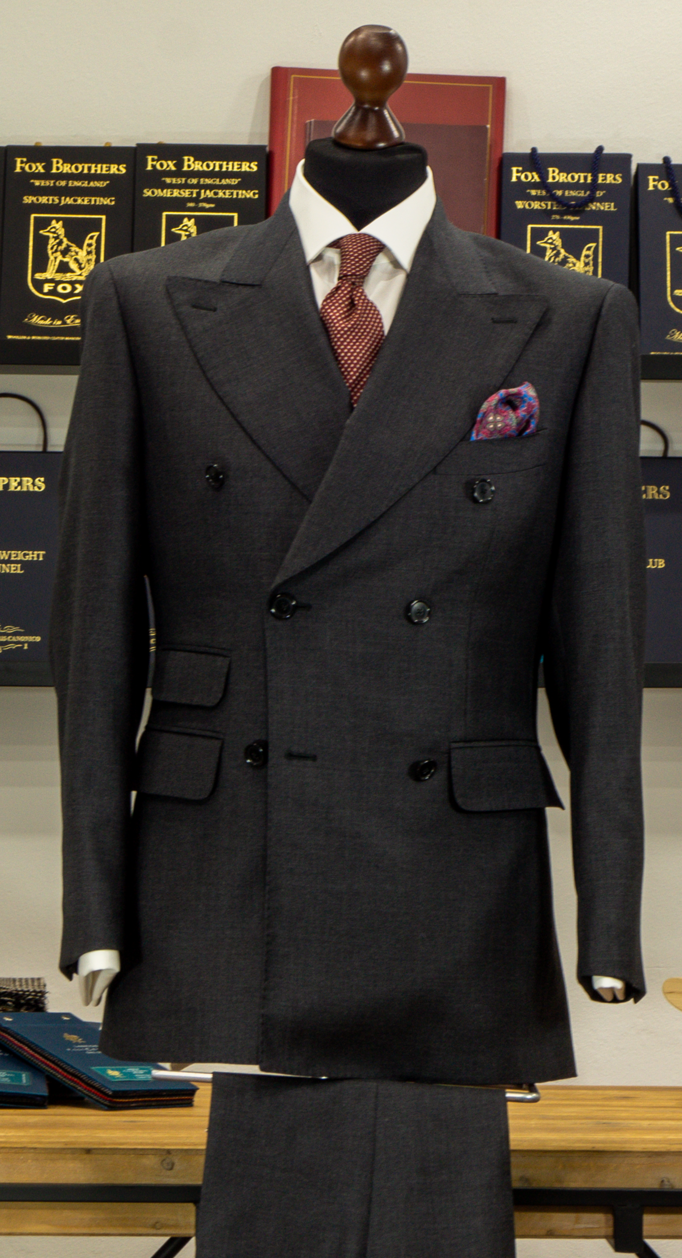 TRAJE 2 PIEZAS VITALE BARBERIS