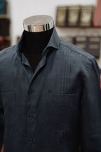 Guayabera Azul Marino en Lino