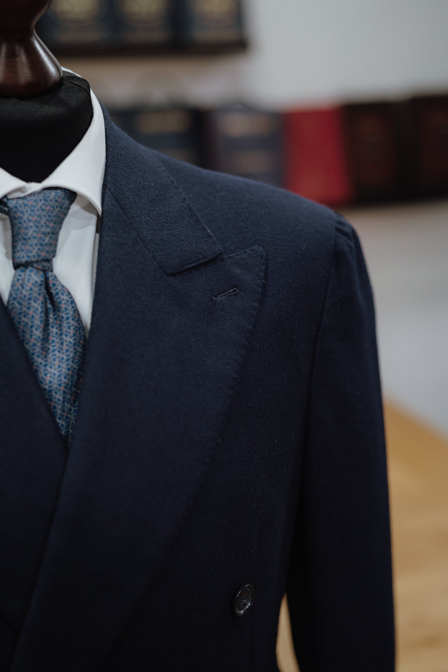 ABRIGO AZUL MARINO CRUZADO