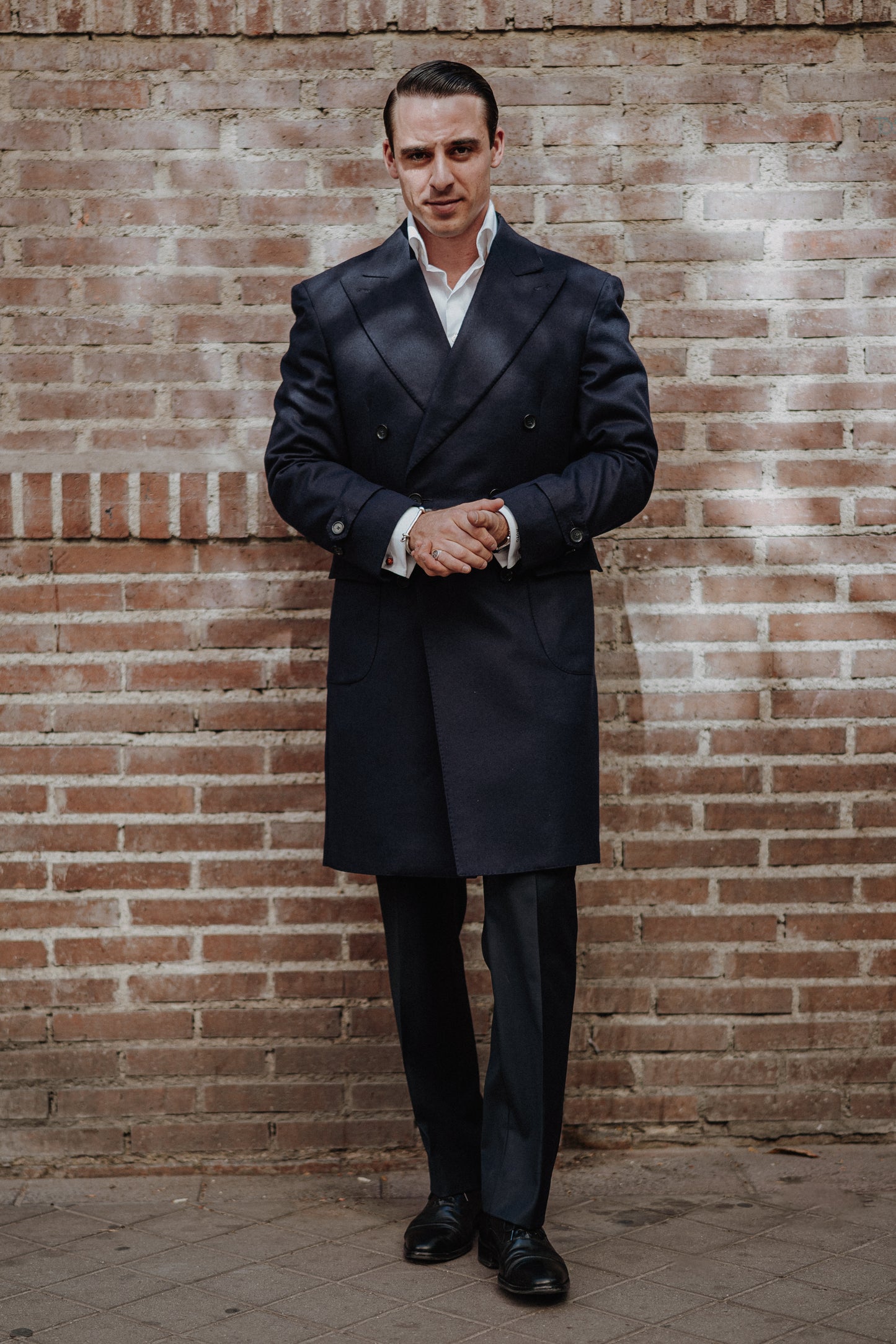 ABRIGO AZUL MARINO CRUZADO