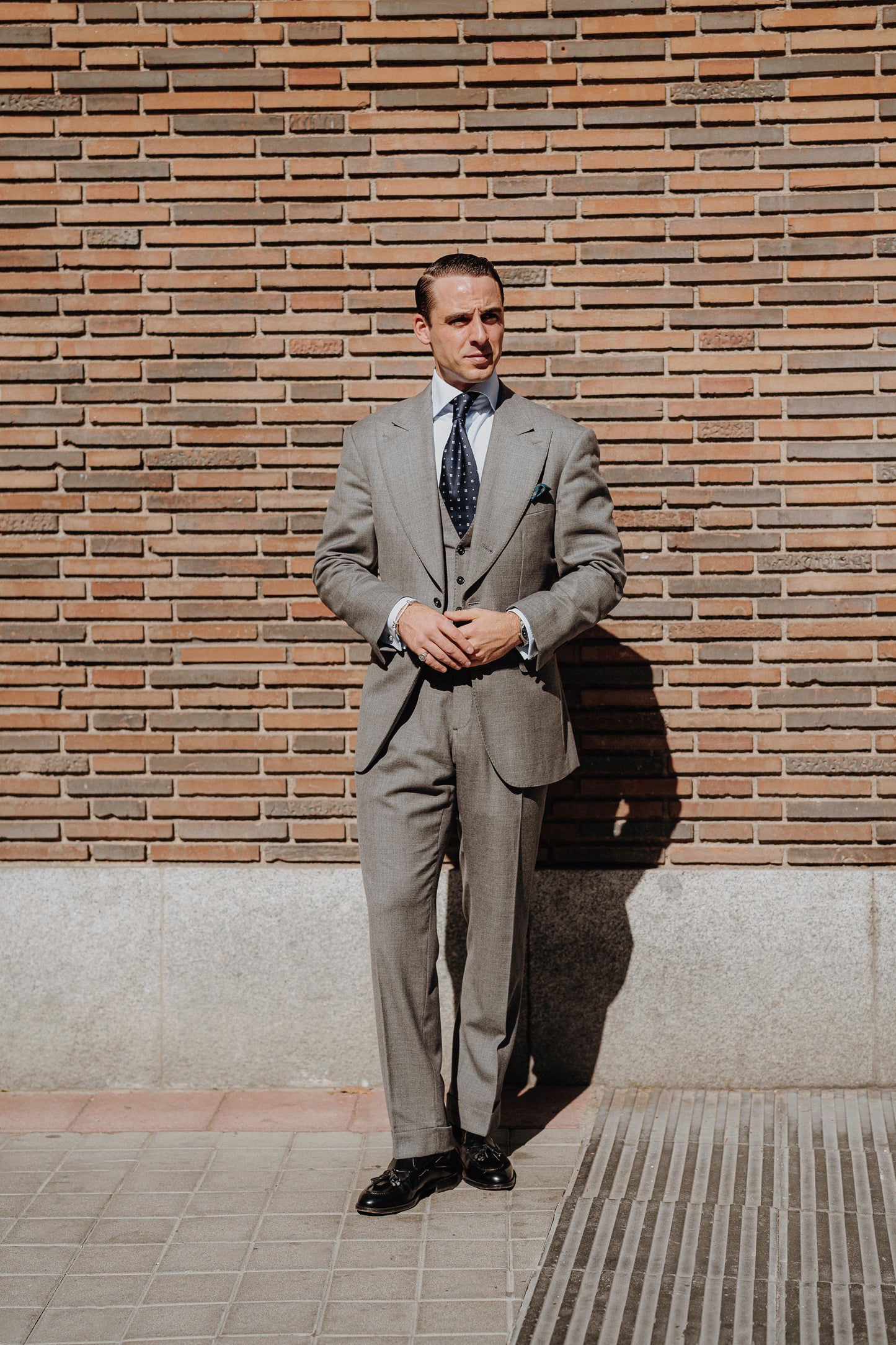 TRAJE 3 PIEZAS GRIS CLARO