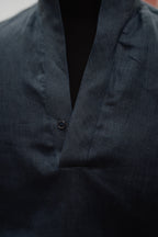 Polera Azul Marino Cuello Chimenea en Algodón